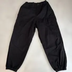 GU キッズ　黒 カーゴパンツ 140cm