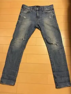 ダメージ加工スリムフィットストレッチデニムパンツ