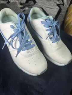 FILA スニーカー ホワイト×ライトブルーのサムネイル