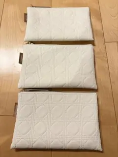 メナード ポーチのサムネイル