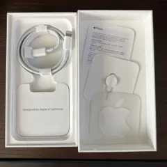 Apple Lightningケーブル ホワイト