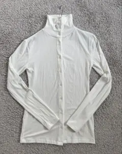 commesi】Tendawool Cardi (Ivory) - メルカリ