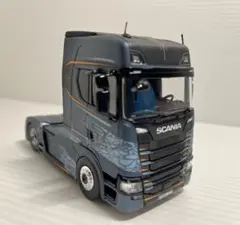 Item thumbnail for item 029e943d-dad9-4628-9ce3-9bdd611a9818