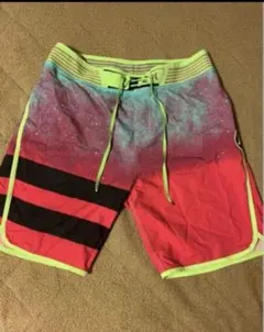 HURLEY サーフパンツ 水着 ボードショーツ　ハーレー