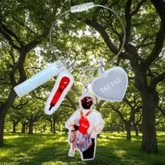 2/13限定価格❣️30 テテ テヒョン V キーリング キーホルダー