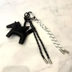新品　ホースチャーム　じゃらじゃらバッグチャーム　馬のキーホルダー　キーリング