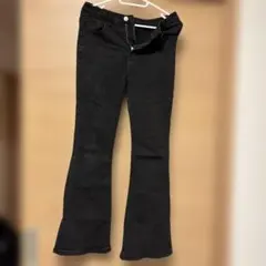 ブラック ブーツカットデニム