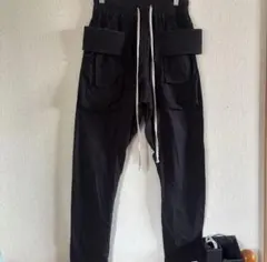 mnml カーゴパンツ