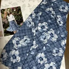 ローラアシュレイ ＊ 大判　ストールのサムネイル