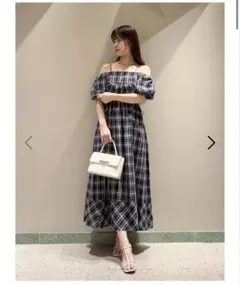 SNIDEL オフショルパフスリワンピース