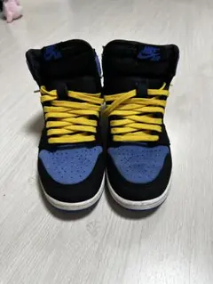 Nike ハイカットスニーカー ブラック/ブルー/イエロー ジョーダン