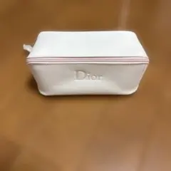 Dior ホワイトポーチ 星型チャーム付き