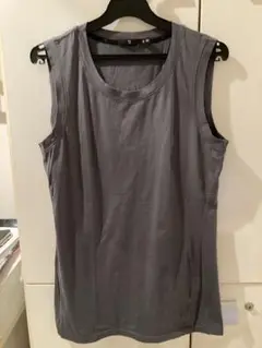 +j ユニクログレー ノースリーブ Tシャツ Mサイズ