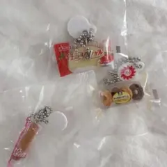 ヤマザキ　ミニチュアチャーム2 3点セット