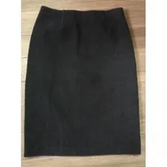 〔☆送料こみ★〕 レディース　スカート 　ひざ丈　黒