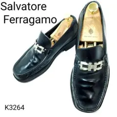 サルヴァトーレフェラガモ　ダブルガンチーニ　金具　スクエアトゥ　本革　レザー