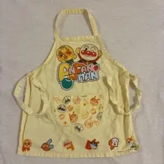 アンパンマン エプロン キッズ　100サイズ　子供　入園　保育園　幼稚園　台所