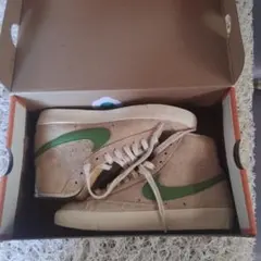 Nike Blazer Mid '77 VNTG BE/GRE 24.5cm