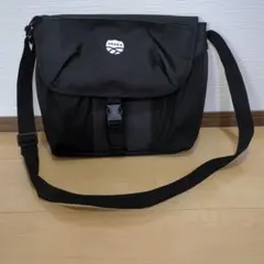 SHAKA 　8ポケット付きメッセンジャーバッグ
