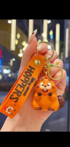 HOPPERS 橘色角色鑰匙圈