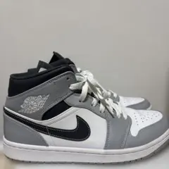 NIKE　AirJordan1　Mid 