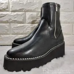 Item thumbnail for item 50525548-3177-4be6-9c5c-08a75780a6ea