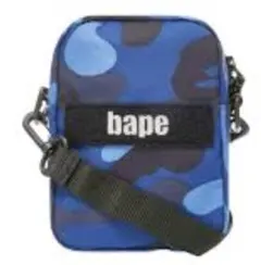 A BATHING APE BAPE カモ柄 ショルダーバッグ ネイビーのサムネイル