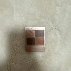 CANMAKE シルキースフレアイズ M01