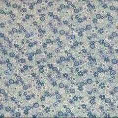 かわいい小花柄 ブルー 綿プリント薄手 生地