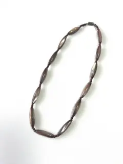 ヴィンテージ 貝殻（シェル）オリーブビーズ ネックレス／ブラウン×ボルドー