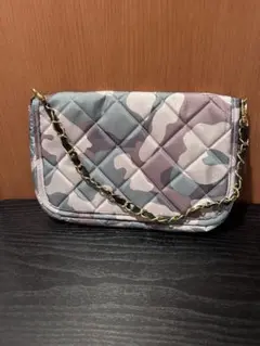 雑誌付録★BEAMS 迷彩柄チェーンバッグ