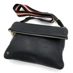 Item thumbnail for item ea1628e0-37dd-48eb-9887-197ed7d13467