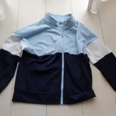子供　パーカー　120　水色　紺　白