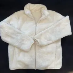 ユニクロ　ホワイト フリースジャケット Sサイズ
