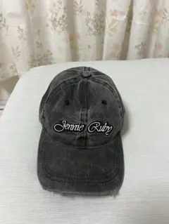 Jennie miniso キャップ