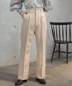 【新品】tiptop センタープレスセミフレアスラックス