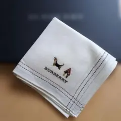 値下げ 新品 BURBERRY 刺繍 ハンカチ