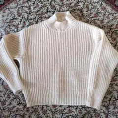 ハイネック ニット