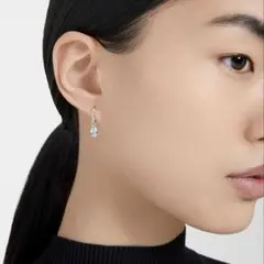 スワロフスキー Stilla フープピアス 5636716 SWAROVSKIのサムネイル