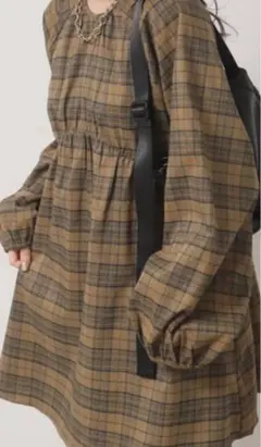 新品未使用　タグ付き　ワンピース ブラウン系　チェック柄　フリーサイズ 秋服
