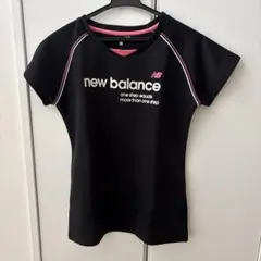 ナ*ー様 new balance ブラックTシャツ