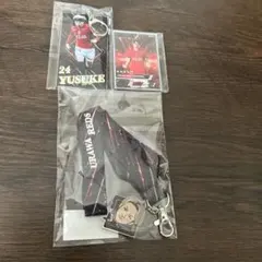 浦和レッズ 松尾佑介選手　ネックストラップ、キーホルダー、クリアカード3点セット