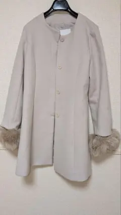 dazzlin ロングコート　オフホワイト 着脱式ファー付きサイズＳ 美品