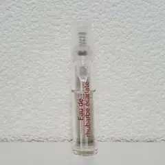 HERMES Eau de rhubarbe ecarlate 香水のサムネイル