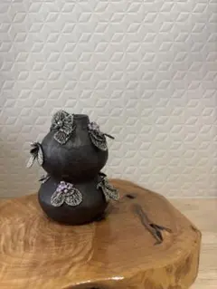 装飾付き陶器一輪挿し 作家物