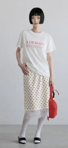 ローリーズファーム　ストレッチサテンレーススカート　アイボリードット　ショート丈のサムネイル