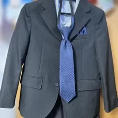 あ*ん様 120男の子黒入学式スーツ
