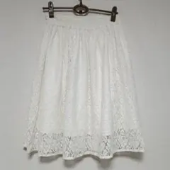 LOWRYS　FARM☆レース編みデザインふんわりスカート