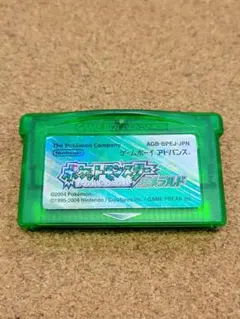 動作品　美品　ポケットモンスター　エメラルド　ポケモン　ゲームボーイアドバンス➀