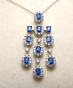 至高の逸品★英国アンティーク　サファイアデザイン　ネックレス★